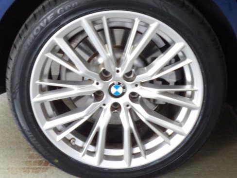 Used 2023 BMW 330i Sedan image 12