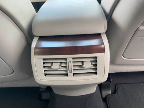 Used 2012 Toyota Venza XLE image 13