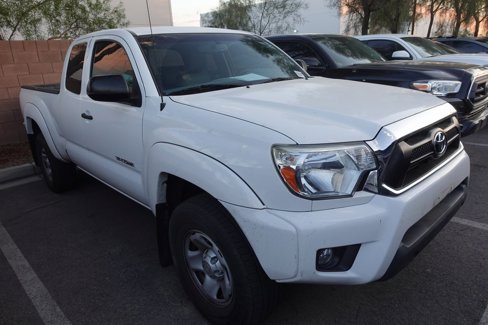 Used 2013 Toyota Tacoma PreRunner image 2
