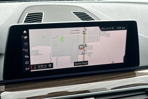 Used 2019 BMW 530e w/ Convenience Package image 18