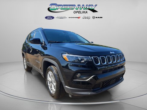 New 2025 Jeep Compass Latitude image 1