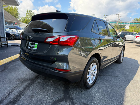 Used 2020 Chevrolet Equinox LS w/ LS Convenience Package image 3