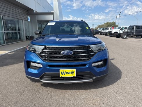 Used 2020 Ford Explorer XLT w/ Equipment Group 202A image 3