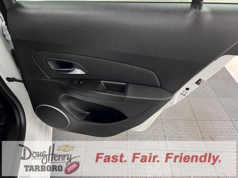 Used 2015 Chevrolet Cruze LTZ w/ Sun, Sound and Sport Package image 36