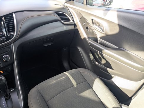 Used 2021 Chevrolet Trax LS w/ Tint and Cruise Package image 13