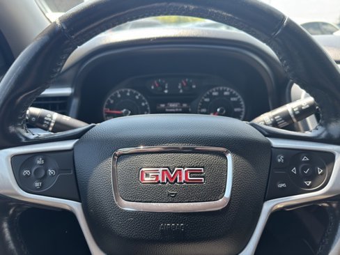 Used 2019 GMC Acadia SLE image 13