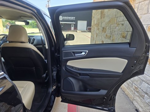 Used 2024 Ford Edge SEL image 10