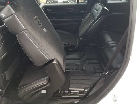 Certified 2022 Jeep Grand Cherokee L Laredo image 17