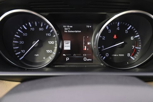 Used 2015 Land Rover Range Rover Sport HSE image 25