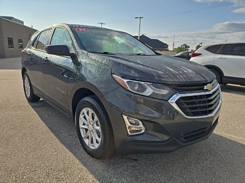 Used 2020 Chevrolet Equinox LS w/ LS Convenience Package image 1