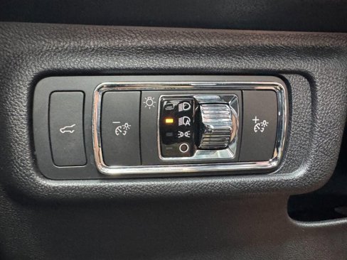 Used 2022 Lincoln Corsair AWD image 22