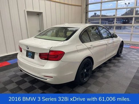 Used 2016 BMW 328i xDrive Sedan image 3