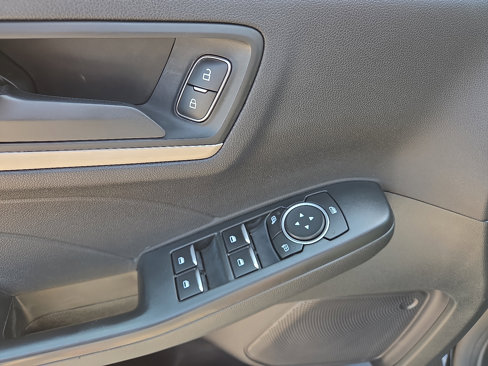 Used 2022 Ford Escape SE w/ Convenience Package image 13