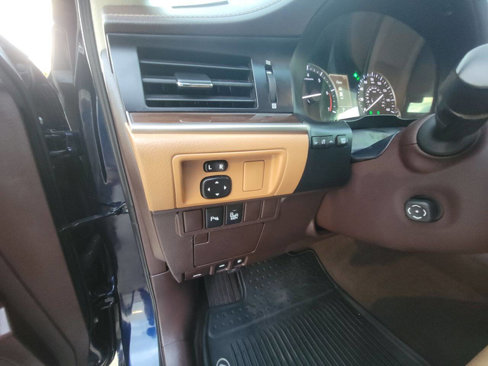 Used 2016 Lexus ES 350 image 9
