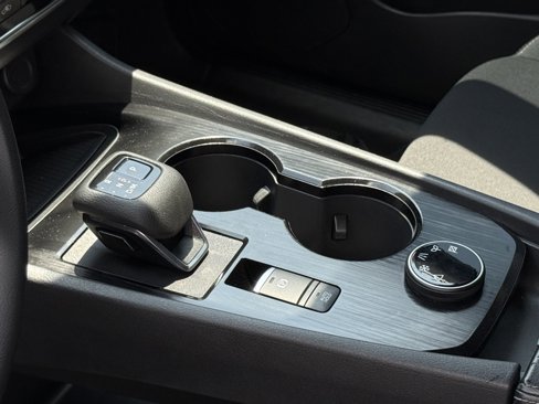 Certified 2023 Nissan Rogue S image 13