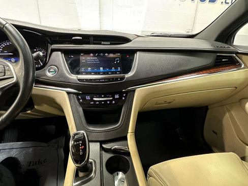 Used 2017 Cadillac XT5 Premium Luxury w/ Advanced Security Package image 52