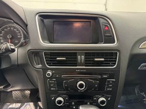 Used 2014 Audi Q5 2.0T Premium w/ Lighting Package image 14
