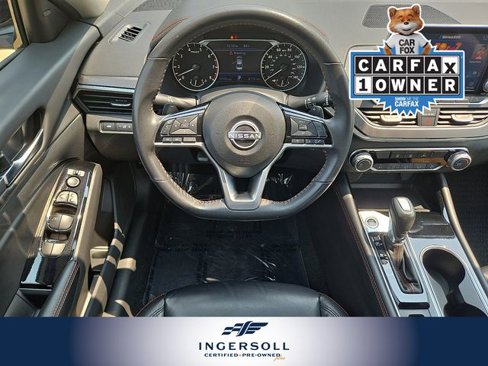 Used 2024 Nissan Altima 2.5 SR image 14