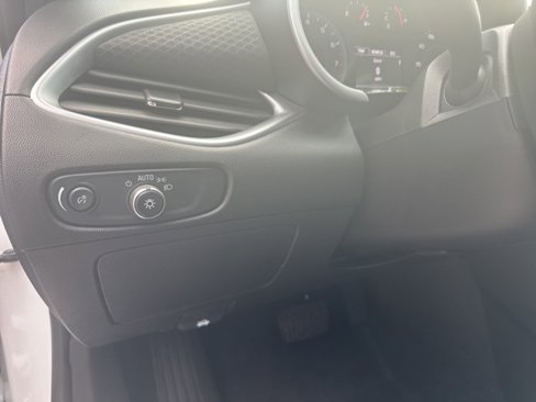 Used 2023 Chevrolet Malibu LT image 15