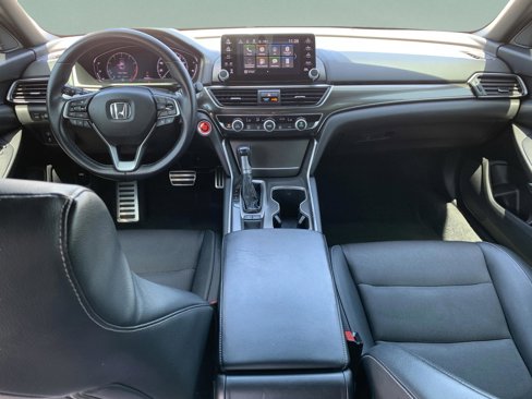 Used 2018 Honda Accord Sport image 18