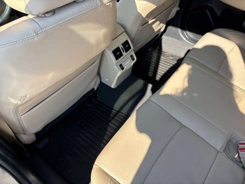 Used 2018 Subaru Outback 3.6R Limited image 35