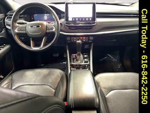 Used 2022 Jeep Compass High Altitude image 15