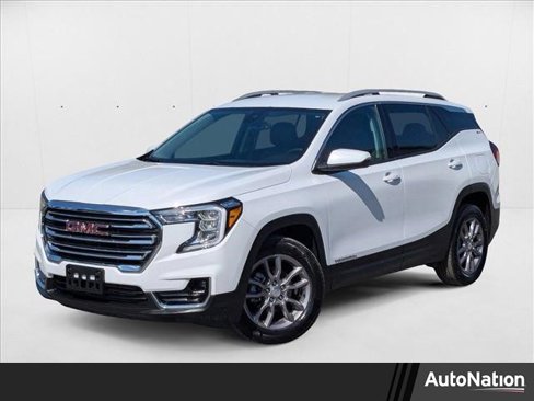 Used 2024 GMC Terrain SLT image 1