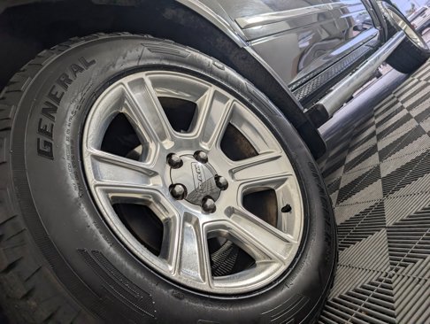 Used 2015 RAM 1500 Limited image 26