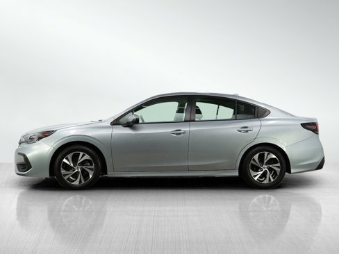 Used 2023 Subaru Legacy Premium image 2