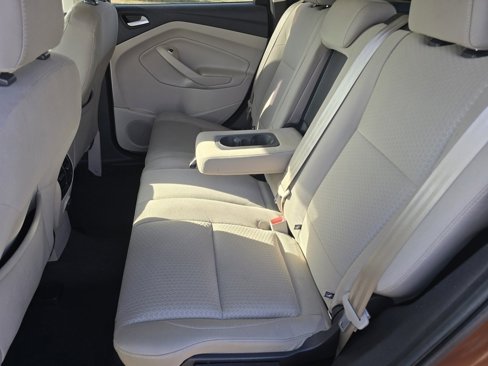 Used 2017 Ford Escape SE image 27