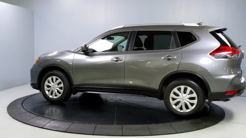 Used 2017 Nissan Rogue S w/ S Appearance Package image 4