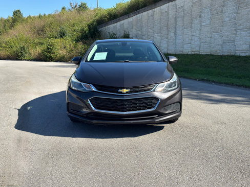 Used 2017 Chevrolet Cruze LT image 9