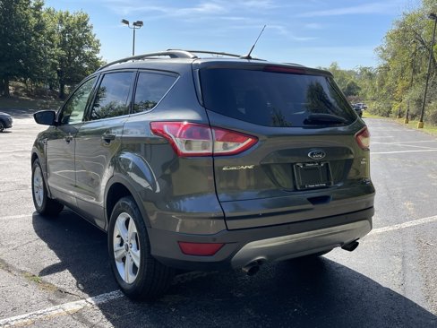 Used 2016 Ford Escape SE w/ Equipment Group 201A image 5