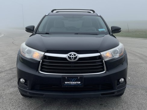 Used 2016 Toyota Highlander XLE image 26