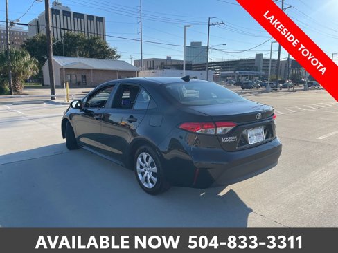 Used 2023 Toyota Corolla LE image 5