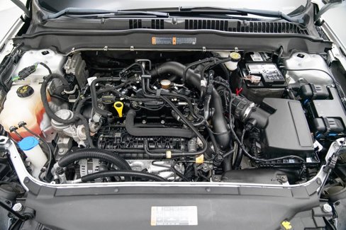 Used 2019 Ford Fusion SE image 26