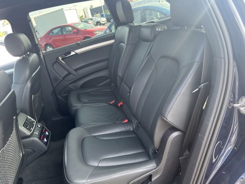 Used 2015 Audi Q7 TDI Prestige w/ Prestige Package image 18