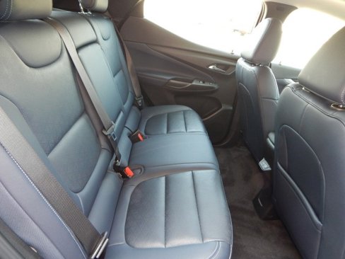 Used 2022 Chevrolet Bolt EUV Premier w/ Sun & Sound Package image 16