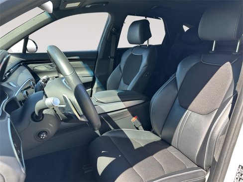Used 2022 Genesis GV70 2.5T w/ Sport Prestige Package image 9