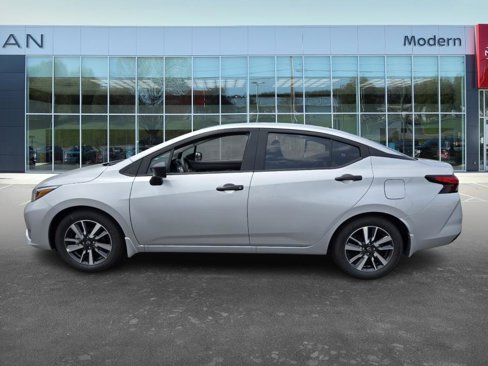 New 2025 Nissan Versa S image 8