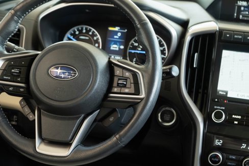 Used 2021 Subaru Ascent Limited w/ Technology Package image 11