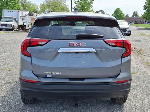 Used 2020 GMC Terrain SLE w/ Driver Convenience Package image 10