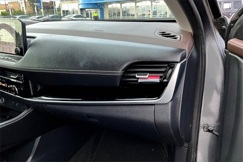 Used 2023 Nissan Rogue SL w/ SL Premium Package image 14