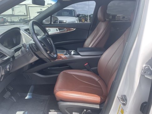 Used 2019 Lincoln Nautilus Reserve w/ Ultimate Package image 21