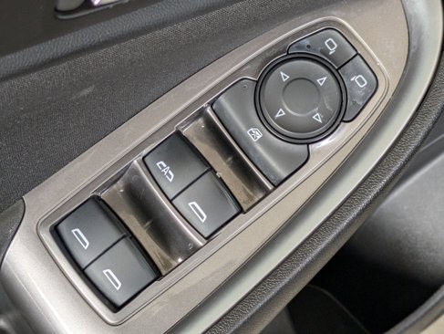 Used 2023 Chevrolet Malibu LT w/ Driver Confidence Package image 17
