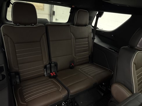 New 2025 GMC Yukon Denali Ultimate image 92