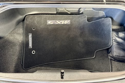 Used 2015 MAZDA MX-5 Miata Club image 20