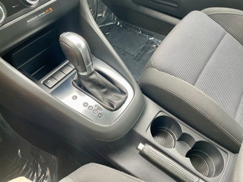 Used 2012 Volkswagen Golf TDI image 28