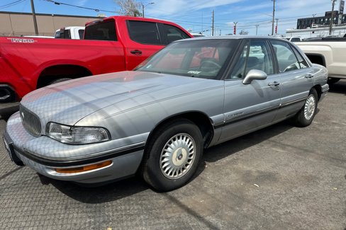 Used 1998 Buick Le Sabre Custom image 4