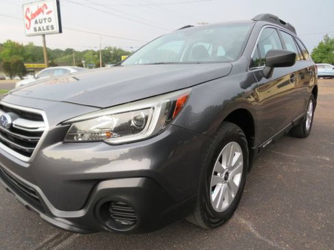 Used 2019 Subaru Outback 2.5i image 10